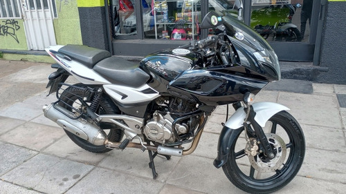 Imagen 15 de 18 de Bajaj Rowser 220 F 2015 Unica Mano Titular 25.000 Km Vtv