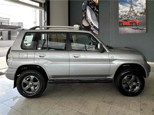Mitsubishi Pajero TR4 2.0 4X4 16V 140CV FLEX 4P AUTOMÁTICO