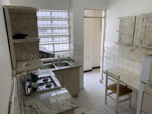 Imagen 9 de 14 de Apartamento En Venta Altamira 23-5503 Lr 04122183486