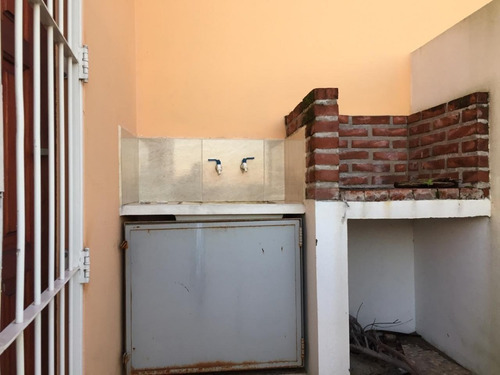 Imagen 2 de 15 de Duplex En Venta - Con Cochera Sin Expensas En Mar Del Tuyu Con Vista Al Mar