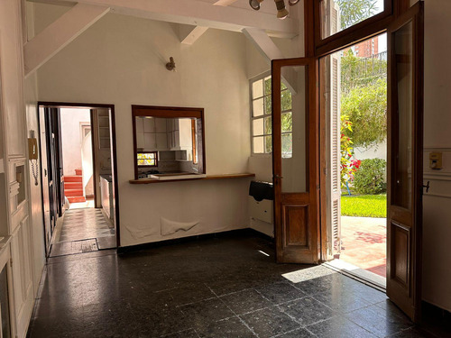Olleros 2100 - Casa En Venta Con Jardín Y Pileta - A Reciclar