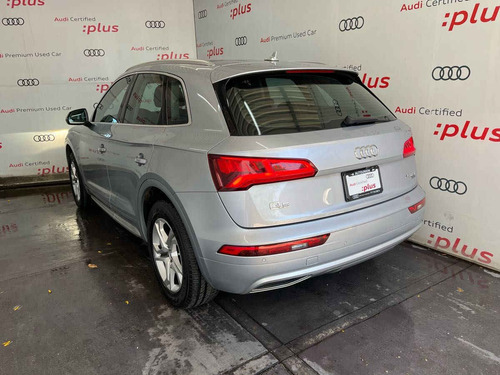 Audi Q5 2.0 L T Select Dsg