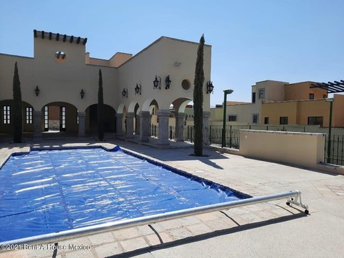 Imagen 8 de 14 de Casa De 3 Recámaras Y Con Roof Garden, Independencia. Venta