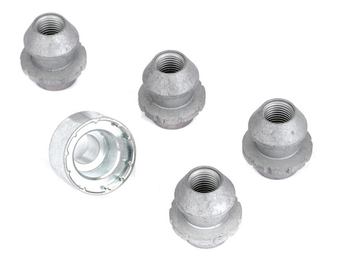 Imagen 3 de 8 de Kit Tuercas Antirrobo Ford Maverick