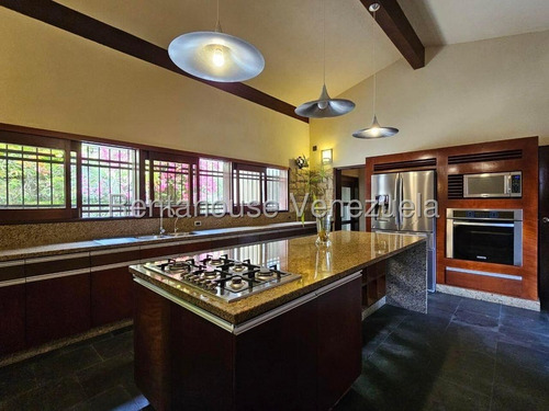 Se Vende Casa En La Lagunita Country Club Mls #25-19685