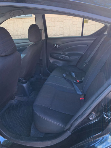 Nissan Versa 1.6 Sense