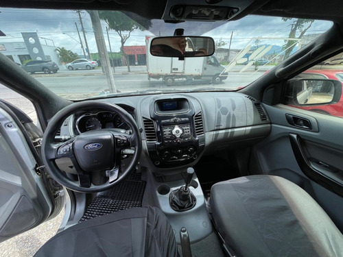 Ford Ranger 2.5 XLS 4X2 CS 16V FLEX 2P MANUAL