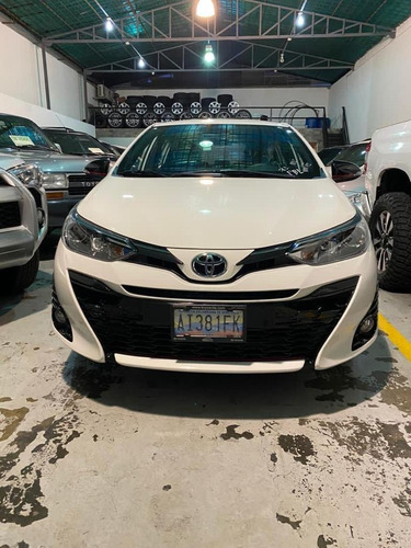 Toyota Yaris Hatchback