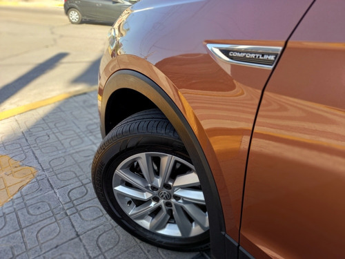 Imagen 2 de 18 de Volkswagen T-cross 1.6 Comfortline Mt 2019