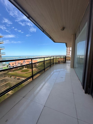 Venta Playa Grande Villa Regina