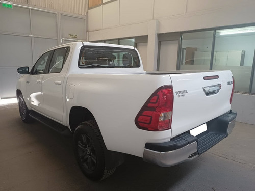 Imagen 6 de 8 de Toyota Hilux