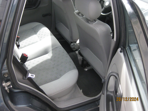 Volkswagen Polo Classic 1.9 Sd Comfortline 30a