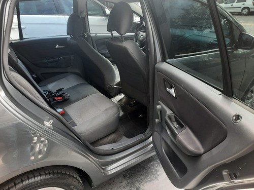 Volkswagen Suran 1.6 Comfortline 101cv 11a