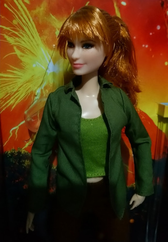 Claire Barbie Signature Jurassic World (Usado)