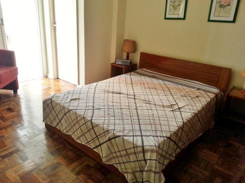 Imagem 5 de 14 de Guarujá - Praia Das Pitangueiras - 2 Dormitórios - 1 Vaga - Ap2745 - 34709398