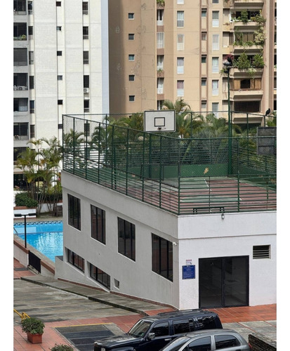 Apartamento En Venta El Cigarral De Oportunidad
