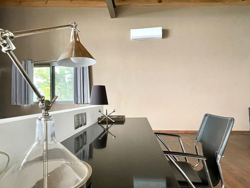 Excepcional Casa En Venta En Avándaro, Con Vista Al Lago.