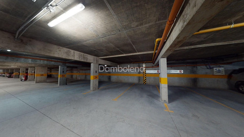 Imagen 4 de 12 de Cochera Fija En Venta Ubicado En Moreno, Moreno