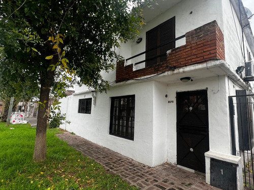 Alquiler, Castelar Norte, Calle Viamonte Al 3000 Tipo Duplex (ph)