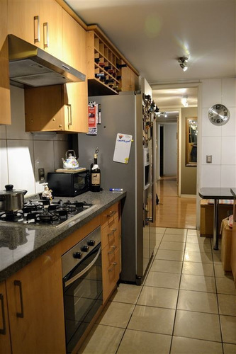 Departamento En Venta De 4 Dorm. En Ñuñoa