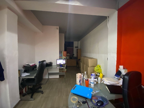 Edificio Comercial En Zona Muy Transitada