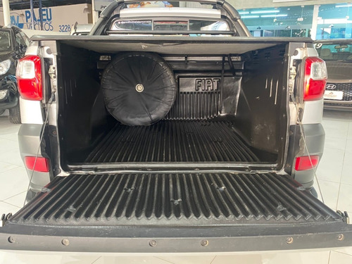 Imagem 5 de 8 de Fiat Strada ( Gnv )