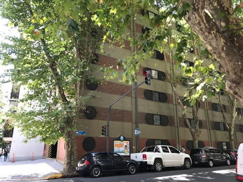 Imagen 2 de 8 de Dueño Vende Cochera Fija Alto Palermo 2 Piso