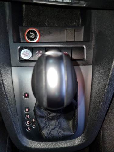 Imagem 17 de 20 de Volkswagen Jetta 2.0 Comfortline C/ Pacote Premium