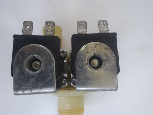 Imagen 5 de 8 de Válvulas Solenoides Agua Lavadora Comercial 220 V Usadas