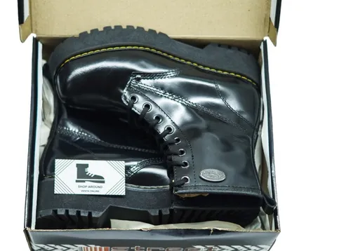 Botas negras brillosas sale