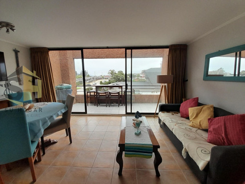 Se Vende Bonito Dpto A Metros De Playa Amarilla, Concón.