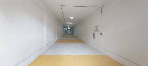 Imagen 2 de 9 de Se Alquila Local La Yaguara. Cod.5134926
