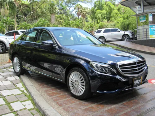 Mercedes-Benz Clase CLA 2.0 200 Amg 4Matic