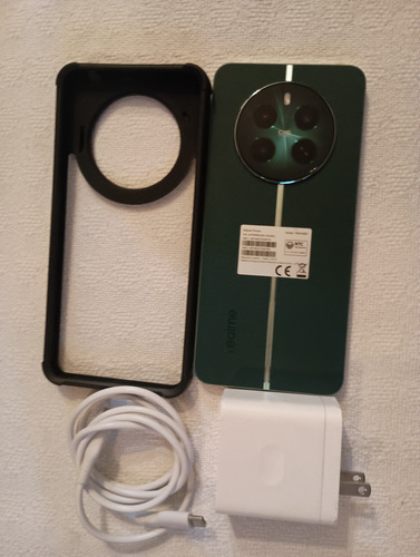 Realme 12+ 5g Dual Sim 256 Gb Verde 12+12 Gb Ram Verde Oscuro (Usado)