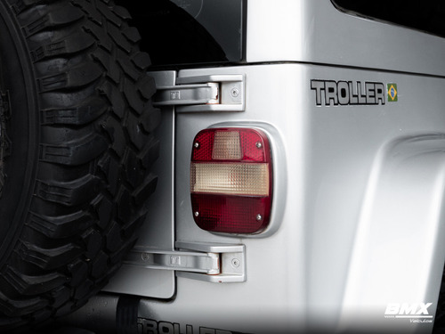 Troller T-4 3.0 TETO RÍGIDO 16V TURBO ELETRONIC DIESEL 2P MANUAL