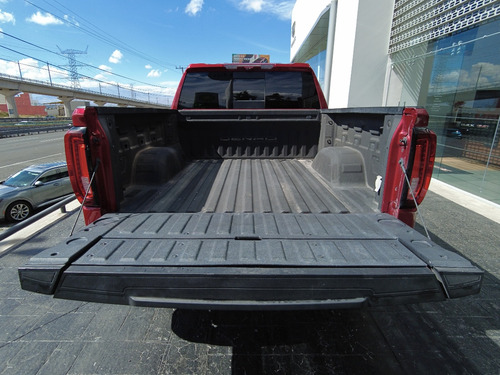 GMC Sierra 6.2 Denali Dvd At