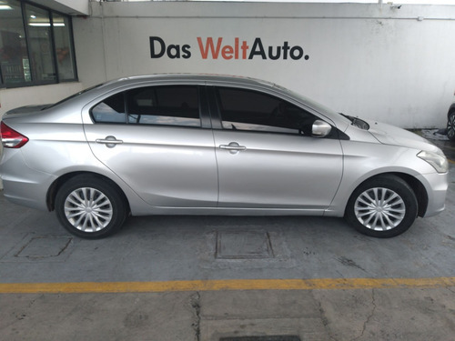 Imagen 10 de 15 de Suzuki Ciaz 2017