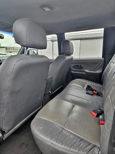 Mitsubishi L200 2.5 Sport Hpe Cab Doble 4x4