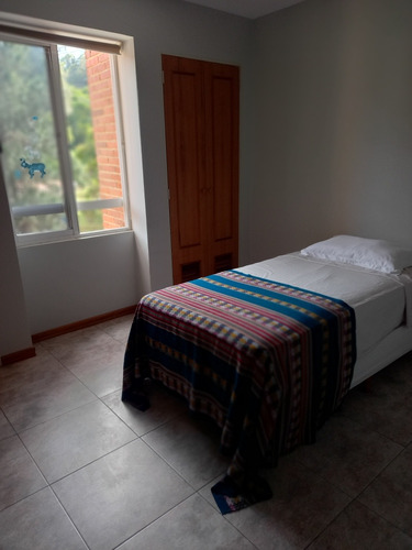 Vendo Bello Y Cómodo Apto. En Los Pinos La Boyera. 117 M2