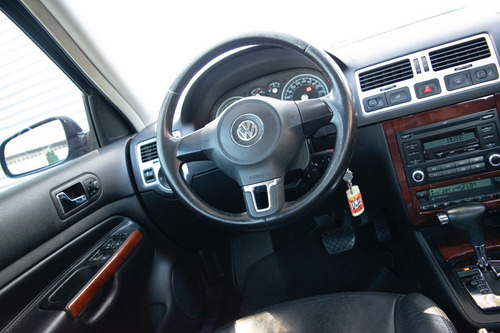 Volkswagen Bora 1.8 Highline T Tiptronic Cuero Griff Cars