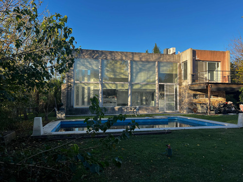 Barrio Privado El Centauro Canning 3 Dorm 4 Baños Coch 3 Aut