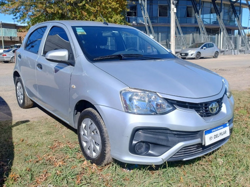 Toyota Etios 1.5 X 5P L16