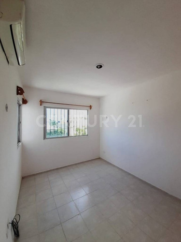 Imagen 17 de 20 de En Venta Casa En Cataluña Sobre Av Ich Xeel, Playa Del Carmen P3804