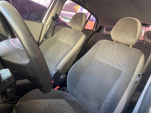 Imagem 8 de 10 de Chevrolet Agile Ltz 1.4 8v (flex)