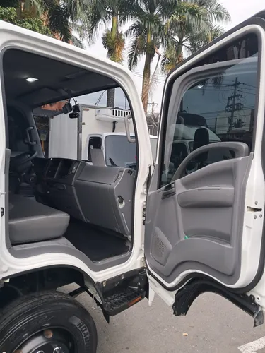 Chevrolet Nqr - Furgón Carga Seca 2022