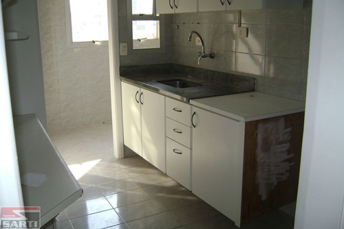 Apartamento Vago ! Santa Teresinha , 3 Dormitórios ( 1 Suíte ) - St16087