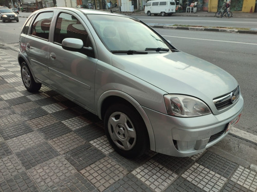 Imagem 1 de 10 de Gm Corsa Premium 1.4 2009