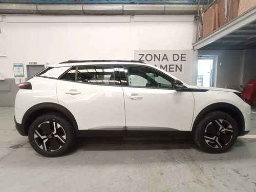 Peugeot 2008 1.0T Allure