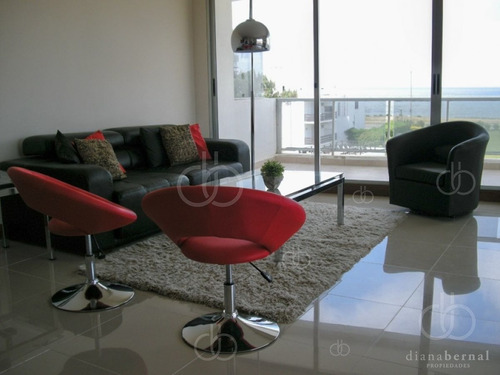 Imagen 3 de 13 de Punta Del Este ,departamento De 43 Dormitorios Y Todos Los Servicios.