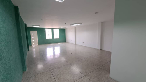 Venta Edificio Comercial A Estrenar - Puerto Cabello